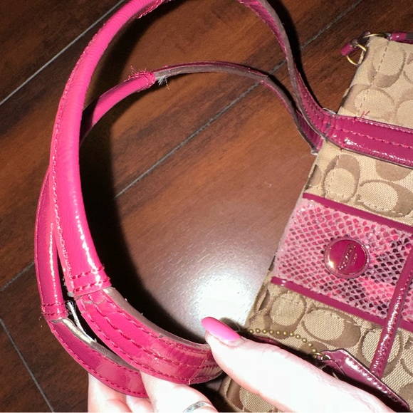 Coach Purse - Picture 3 of 7